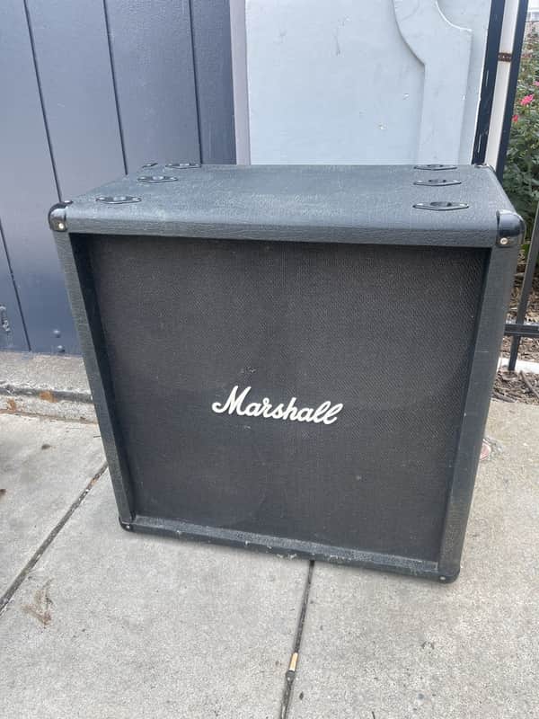 Marshall VS412