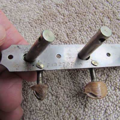Kluson 3 On A Strip  Treble Side Tuners Wartime 3 Per Side Tuners Need Buttons Genuine Vintage Parts image 4