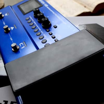 BOSS "GX-1B Bass Effects Processor Blue" image 7