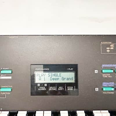 Yamaha DX-21 Vintage FM Synthesizer Made in JAPAN - 1984. SERVICED. Works and Sounds Great ! image 5