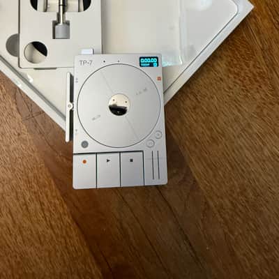 Teenage Engineering TP-7 Tape Recorder 2023 - Present - Silver Bild 8