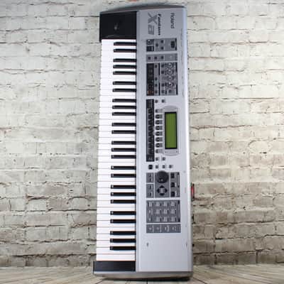 Roland Fantom Xa 61-Key Workstation Keyboard