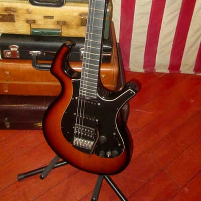 1997 Parker NiteFly NFV2 Electric Guitar Sunburst image 2