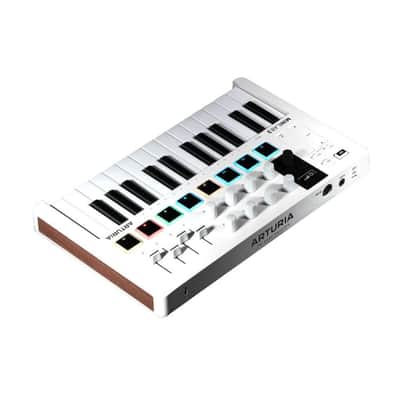 Arturia MiniLab 3 Mini Hybrid Keyboard Controller with Pad Controller / Creative Software, Mini Display / Clickable Browsing Knob / Built-In Arp / Hold and Chord Modes (White) image 4