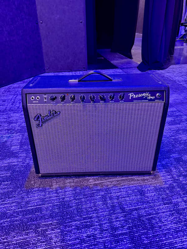 Fender LO Prosonic Amp 2-Channel 60-Watt 2x10" Guitar Combo 1995 - Black image 1