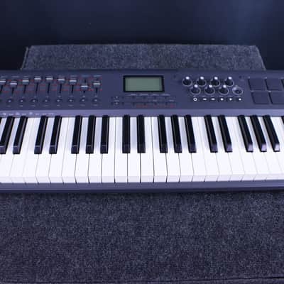 M-Audio Axiom 61 Key USB MIDI Keyboard Controller 2000s - Grey Bild 4