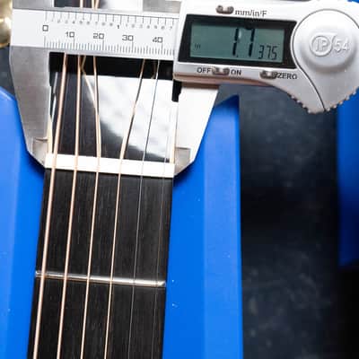 Maton Master Built The L.E May Spruce/Blackwood Deep-body Cutaway Guitar w/Electronics #0154 image 13
