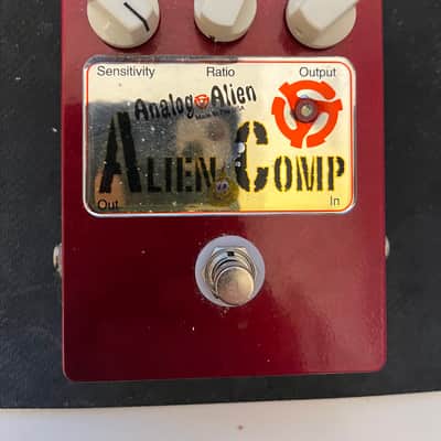 Analog Alien Comp image 1