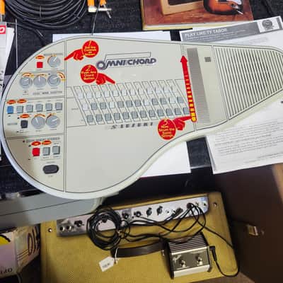 Suzuki Omnichord System Two mid-80s - Matte Gray image 4