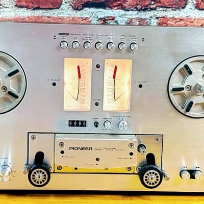 Pioneer RT-707 - [EXCELLENT!] -- Refurbished ($260!), original take-up reel, Maxell 7" tape included image 3