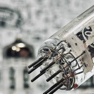 GE 12AT7 / ECC81 Set PreampTubes 1970s - Tested image 6