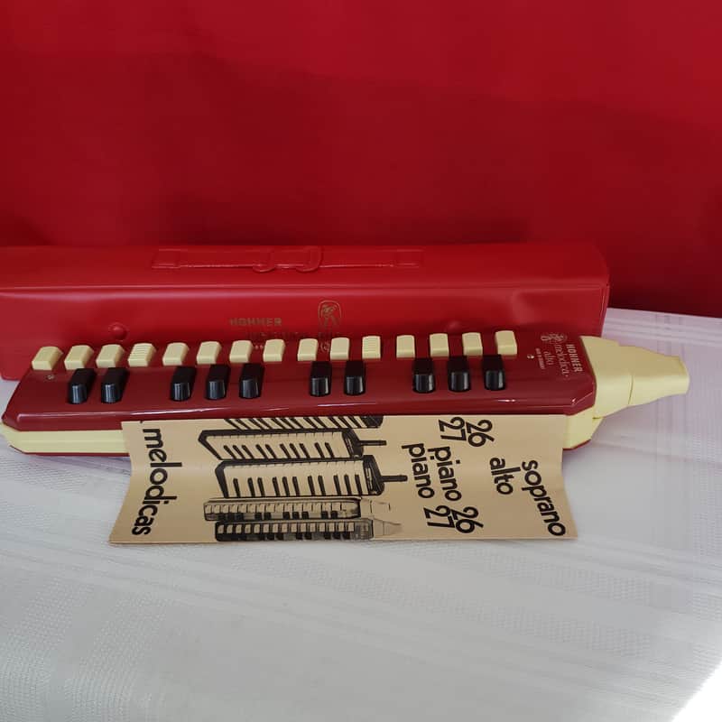 Hohner Melodica Alto 9452/25 Red | Reverb