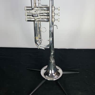 Shires Q11 C Trumpet image 2