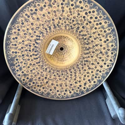 Paiste Signature Traditionals Medium Light Hi-Hats 14” (923g / 1231g) | Matching 2022 Pair | Includes MyCymbal.com Certificate image 8