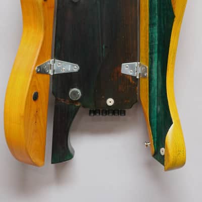 Pheo Four Fold image 5