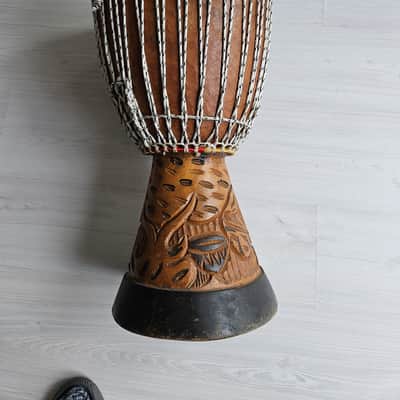 Djembe Original aus Guinea aus einem Stück Hartholz 60 x 34 cm image 7