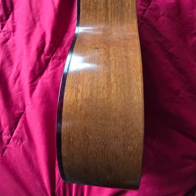 Harmony Baritone Ukulele 1960’s Mahogany, Excellent Condition, with new Crossrock gig bag image 7