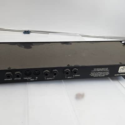 Alesis Quadraverb - Alesis Quadraverb Multi-Effects Processor Rackmount with Power Supply image 8