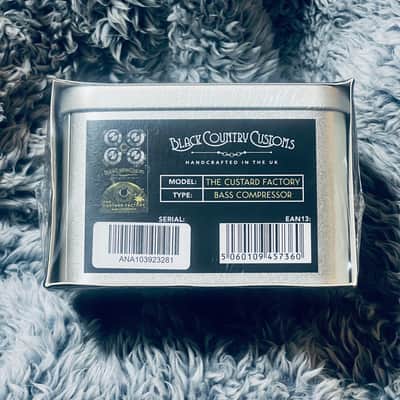 Laney Black Country Customs The Custard Factory 2021 - Present - Black / Yellow image 2