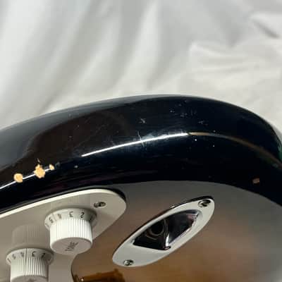 Fender 60th Anniversary American Vintage 1954 Stratocaster Strat Electric Guitar 2014 with Hard Case - 2-Color Sunburst image 24
