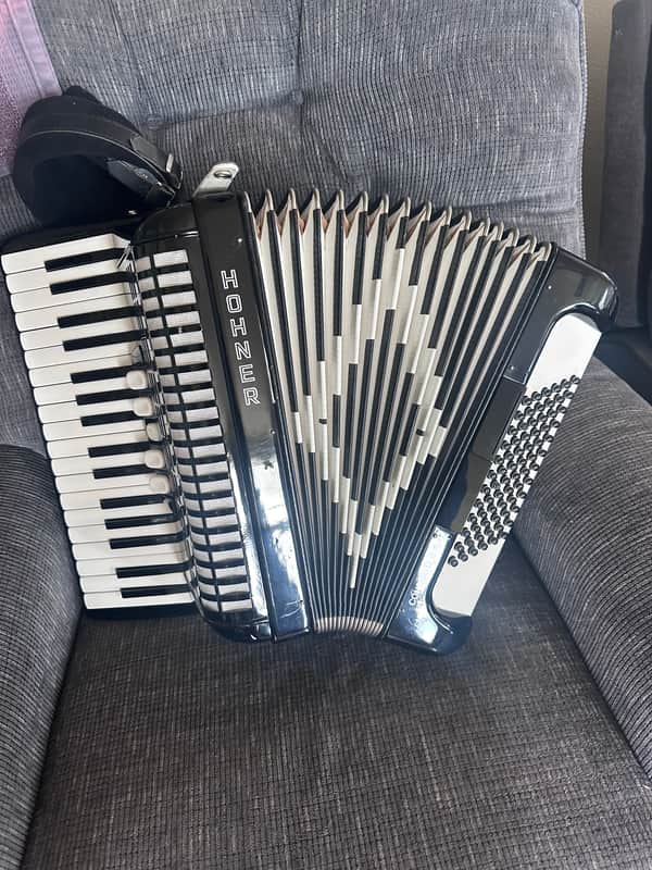 Hohner Concerto IIIN image 1