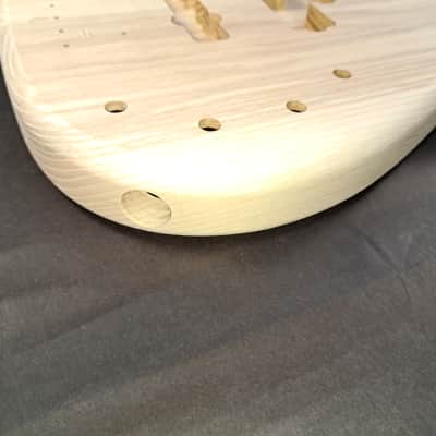 Unfinished Ash P/J bass guitar body - fits fender necks J2514 image 3