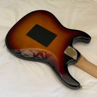 Carvin Bolt HSS Floyd Rose - Custom Shop Strat Killer - Made in USA - Sunburst - Free Pro Setup image 9