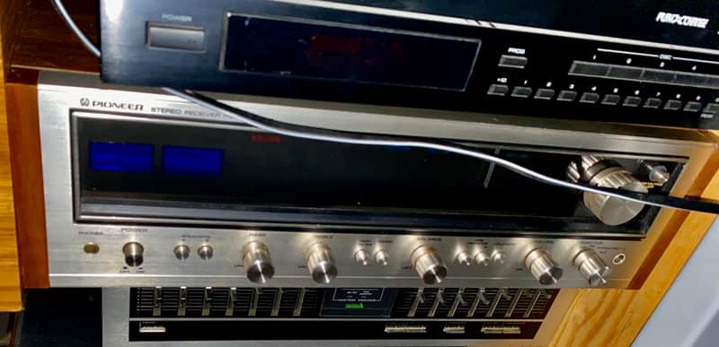 Pioneer SX-636 25-Watt Stereo Solid-State Receiver 1974 - 1976 - Silver image 1