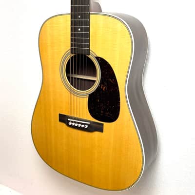 Martin D-28 Satin Standard Series image 4