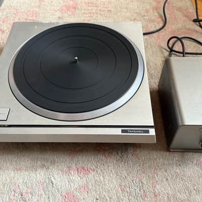 Technics SP-10 MKll Direct Drive Turntable + SH-10E Custom Power Supply Working image 1