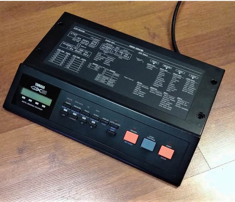 Yamaha QX5 Sequencer image 1