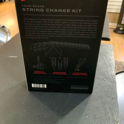 D'Addario Tour-Grade String Change Kit - Black image 4