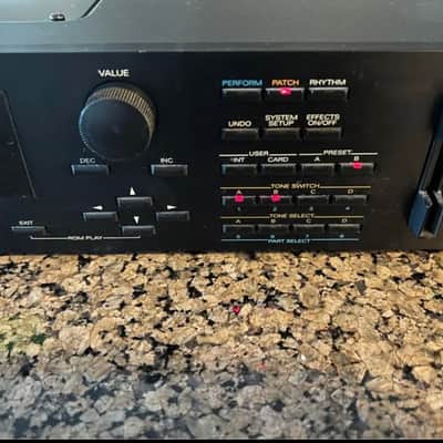 Roland jd990 with SR JV80 04 CARD image 4