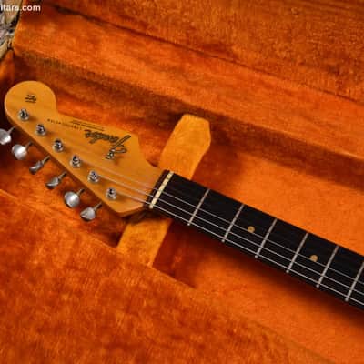 Fender Stratocaster 1964 3-tone Sunburst image 9
