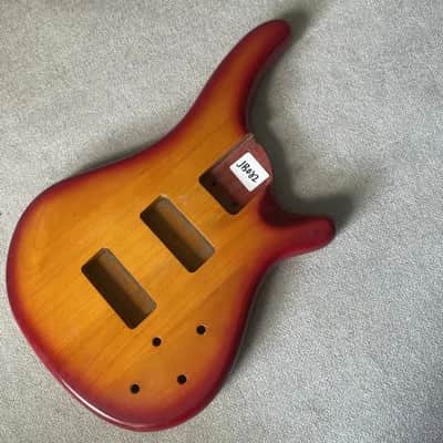 Cherry Burst 4 String Bass Basswood Body image 1