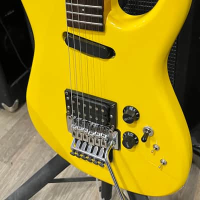 Westone Dimension WE5400 1989 - Yellow image 3