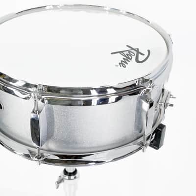 Rogue Junior Kicker 12'' x 5'' Snare Drum - Metallic Silver - Includes Stand image 3