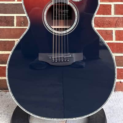 Takamine 2024 LTD, Solar System, Gloss Penumbra Blue Fade, Sitka Spruce Top, Rosewood Back & Sides, Ebony Fretboard, CTF-2N Electronics, Case image 2