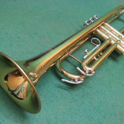 Holton T602 Collegiate Trumpet - Reconditioned - Holton Case & Holton 7C MP image 13