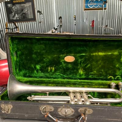 York Bb Trumpet 60 1925 - Silver Plated image 2