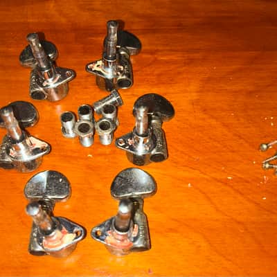 Grover Vintage rotomatic tuning machine set with hardware 70’s - chrome image 3