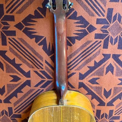 Conde Classical Guitar 1969 - Varnish image 3
