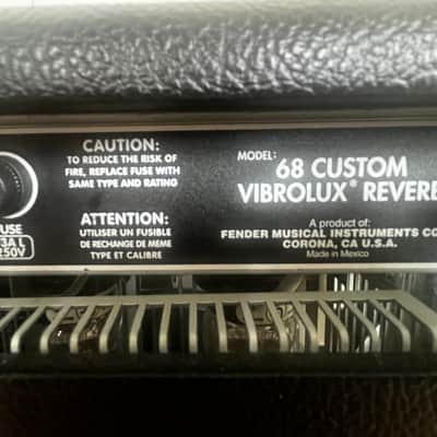 Fender '68 Custom Vibrolux Reverb-Amp 2-Channel 35-Watt 2x10 " Guitar Combo 2013 - 2018 image 7