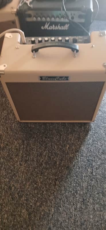 Roland Blues Cube Hot 30-Watt 1x12" Guitar Combo 2016 - Present Black image 1