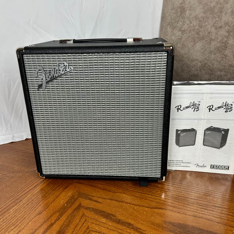 Fender Rumble 25 V3 25-Watt 1x8" Bass Combo image 1