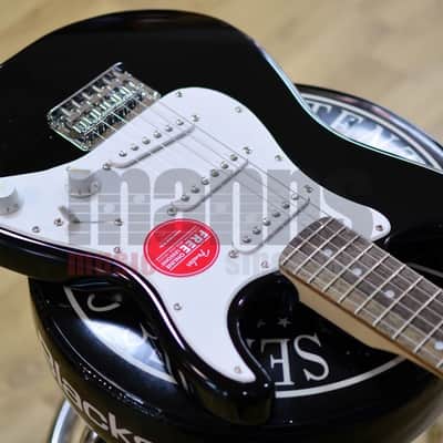 Fender Squier Mini Stratocaster Black Short-Scale Electric Guitar image 3