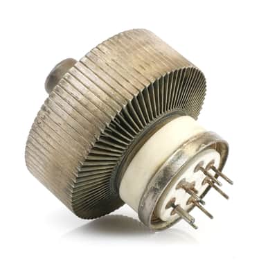 Eimac YU-158 (3CX1500A7 / 8877) Tube image 4