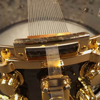 Mapex Black Panther Hammered Brass BPBR465H 14x6.5 Snare Drum | Original Owner image 17