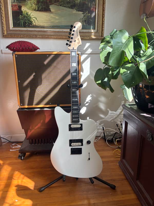 Fender Jim Root Signature Jazzmaster 2020 - Present - Arctic White