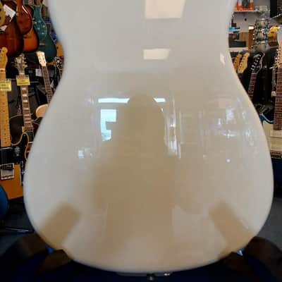 Fender Duo Sonic Reissue MIM Electric Guitar - Cream w/ HS Case image 2